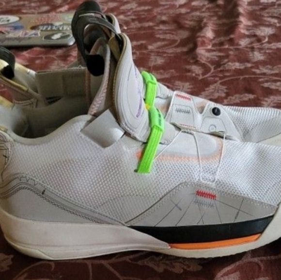 Air Jordan XXXIII - Picture 4 of 5